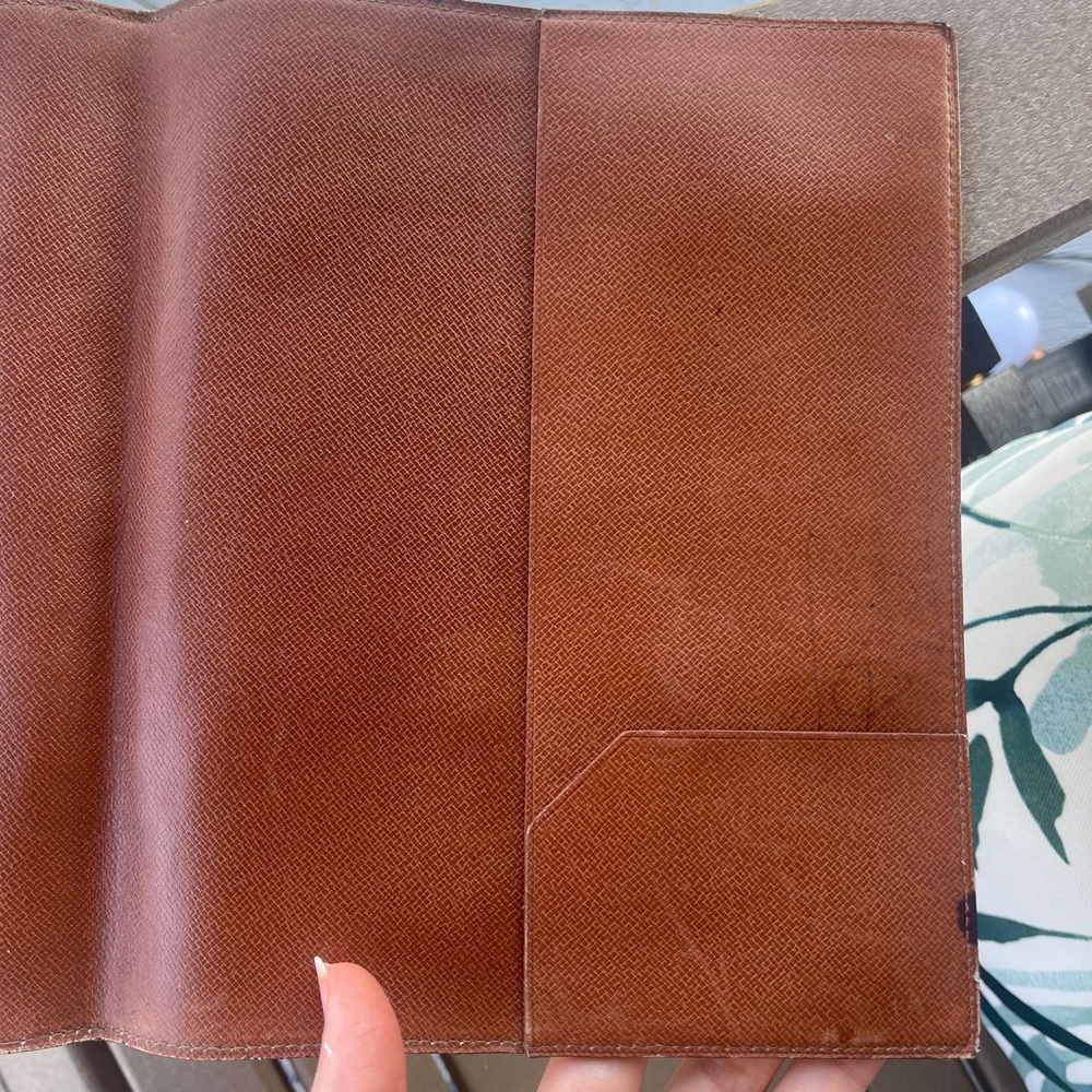 BIG Louis Vuitton Desk Agenda Cover - Picture 11 of 16